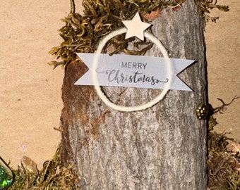Miniature door wreath, Merry Christmas for the elf, the elf door, the dollhouse or the mouse house