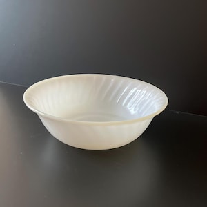 Fire King Oven Ware White Swirl, Pattern 19: Vintage 8.25&quot; Serving Bowl, Capacity 4 cups