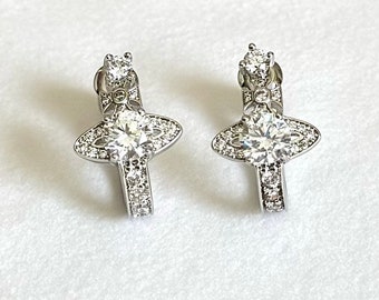 Vivienne Westwood Kristall Kugel Ohrringe Farbe Silber Geschenk für Sie