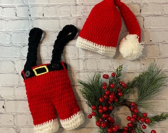 Handmade Crochet Santa Baby Outfit: Newborn Christmas outfit  white and red
