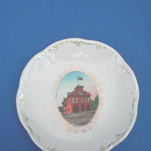 Hermann Missouri City Hall Souvenir Plate, August Begemann