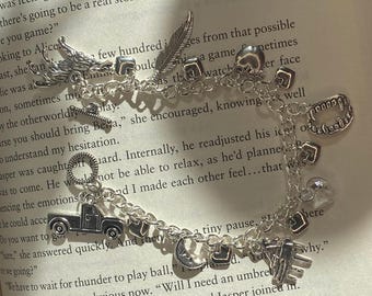 Twilight Charm Bracelet: Bella's World Fan Art