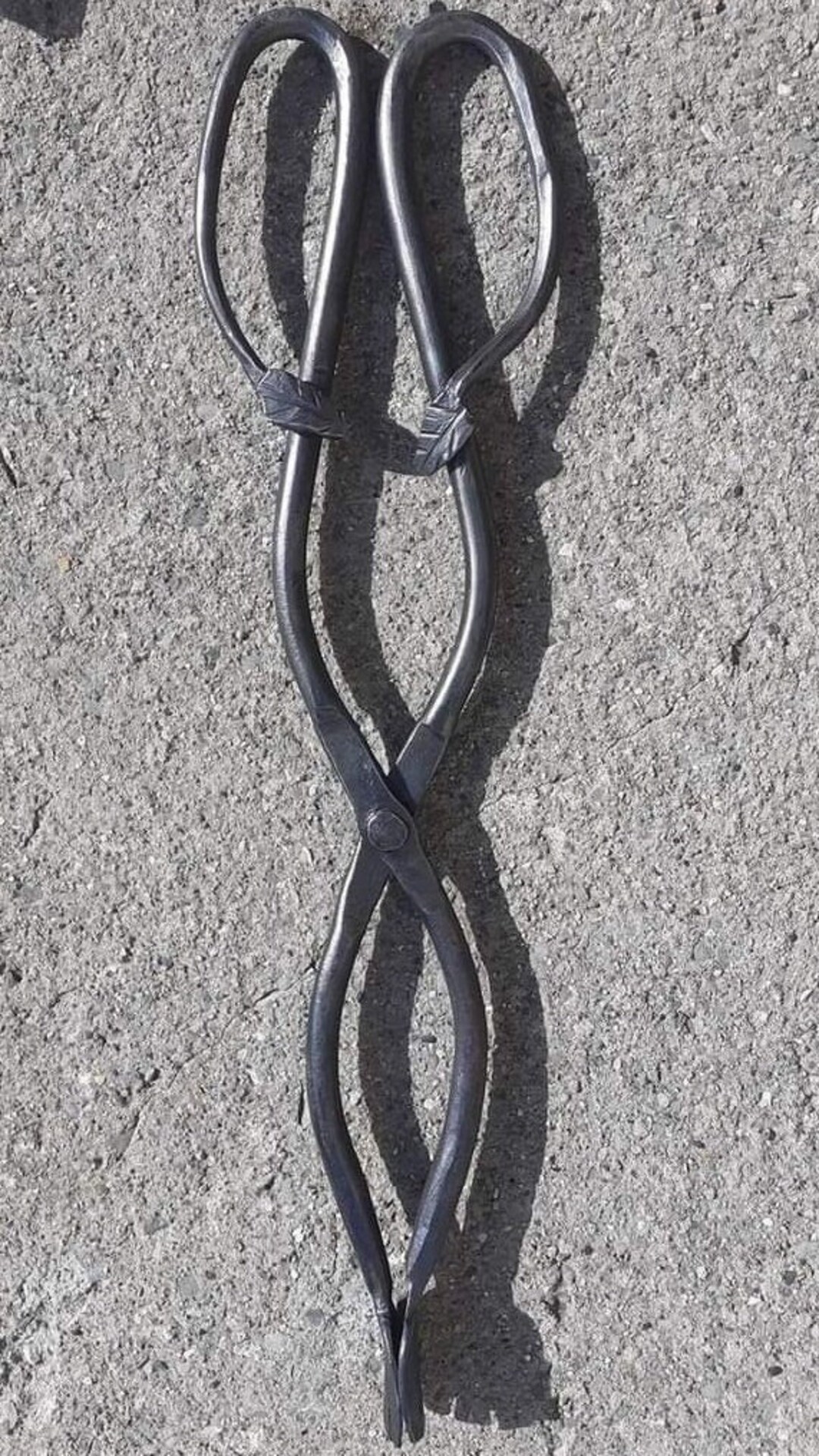 Hand Fire Tongs Leaf Disign Bbq Garden Outdoor House Soild Metal