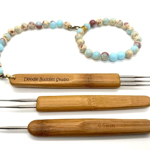Dreadlock Extension Tool Set, Crochet Hook Needle, Bamboo Crochet Hook Tool, Personalized Maintenance Loc Tool Holder Bracelet