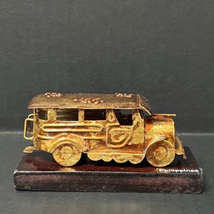 Authentic Philippine Handmade Die Cast Metal JEEPNEY  Sculpture Souvenir and Collectibles