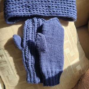 Twist gestricktes Stirnband / Ohrwärmer mit Passenden Handschuhen S ROYAL BLAU Bild 5