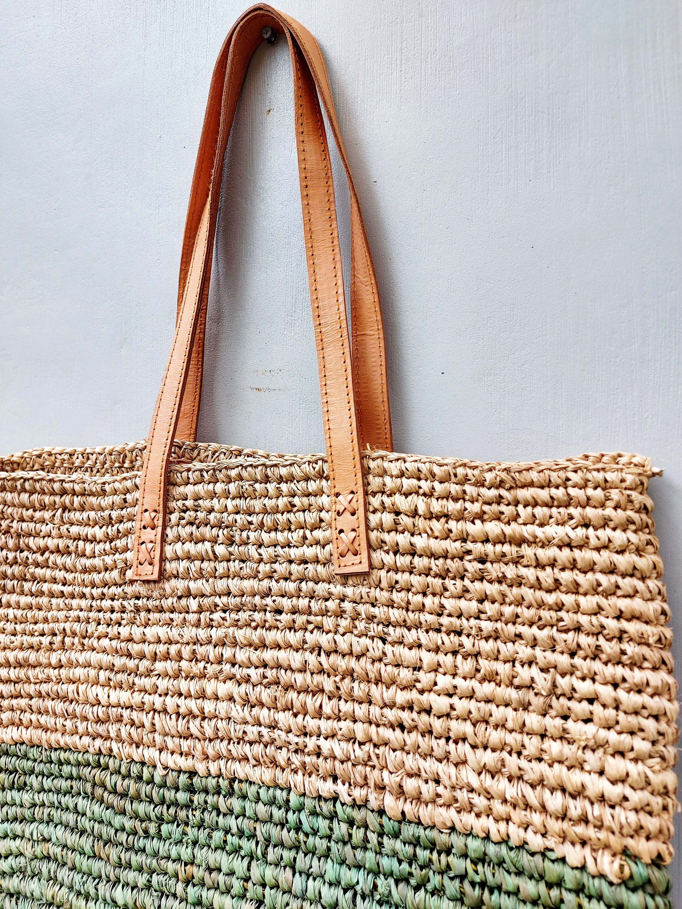 Mimi Woven Shoulder Bag Made of Natural Straw, Tote Bag Aesthetic