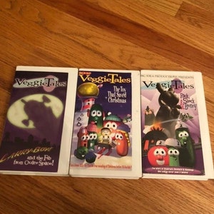 Lot of 3 Vintage Veggie Tales VHS Tapes with Hard Case