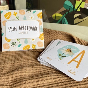 Jeu Éducatif – Cartes Alphabet Animaux – Apprentissage Lettres Majuscules et Cursives – Abécédaire Illustré pour Enfants