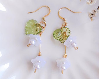 Oorbellen lelietje-van-dalen - orchideeklokje - hangoorbellen bloem | Fairycore Esthetic, Cottagecore, Spring Earring | Cadeau voor haar