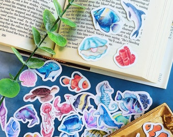 48pcs Sea Animal Stickers, Fish Whale Turtle Jellyfish Sea Horse Crab Turtle Journal Sticker, Planner Sticker Scrapbooking Envelope seal