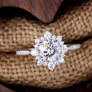 Round 1CT Moissanite Wedding Ring Solid White Gold Engagement Ring Halo Starburst Bridal Ring Promise Anniversary Gift For Her Proposal Ring