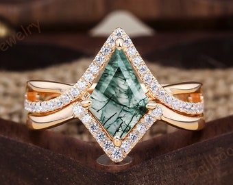 Kite Cut Natural Moss Agate Engagement Ring Set For Women Solid 14K Gold Wedding Ring Set Vintage Moissanite Art Deco Bridal Ring Set