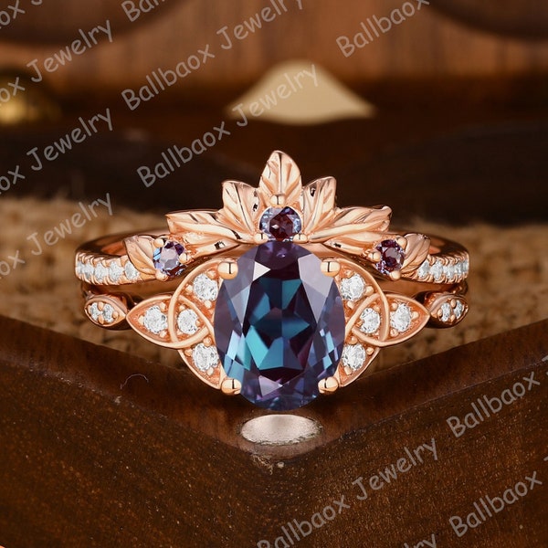 Oval Cut Alexandrite Engagement Ring Sets Change Color Stone Gemstone Ring Sets Solid Gold Bridal Sets Moissanite Ring Sets Anniversary Ring