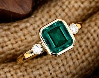 Emerald Engagement Ring 14k Solid Yellow Gold Vintage Lab Emerald Ring for Woman Green Gemstone Anniversary Ring Three Stone Dainty Ring