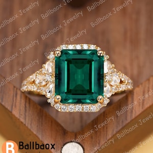 Emerald verlovingsring 14k massief geelgouden jubileumring Moissanite halo ring clusterring groene edelsteen ring belofte trouwring