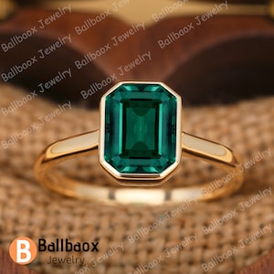 Emerald Cut Lab Created Green Emerald Ring 14K Yellow Gold Solitaire Ring Green Gemstone Ring Minimalist Ring Anniversary Band Handmade Ring