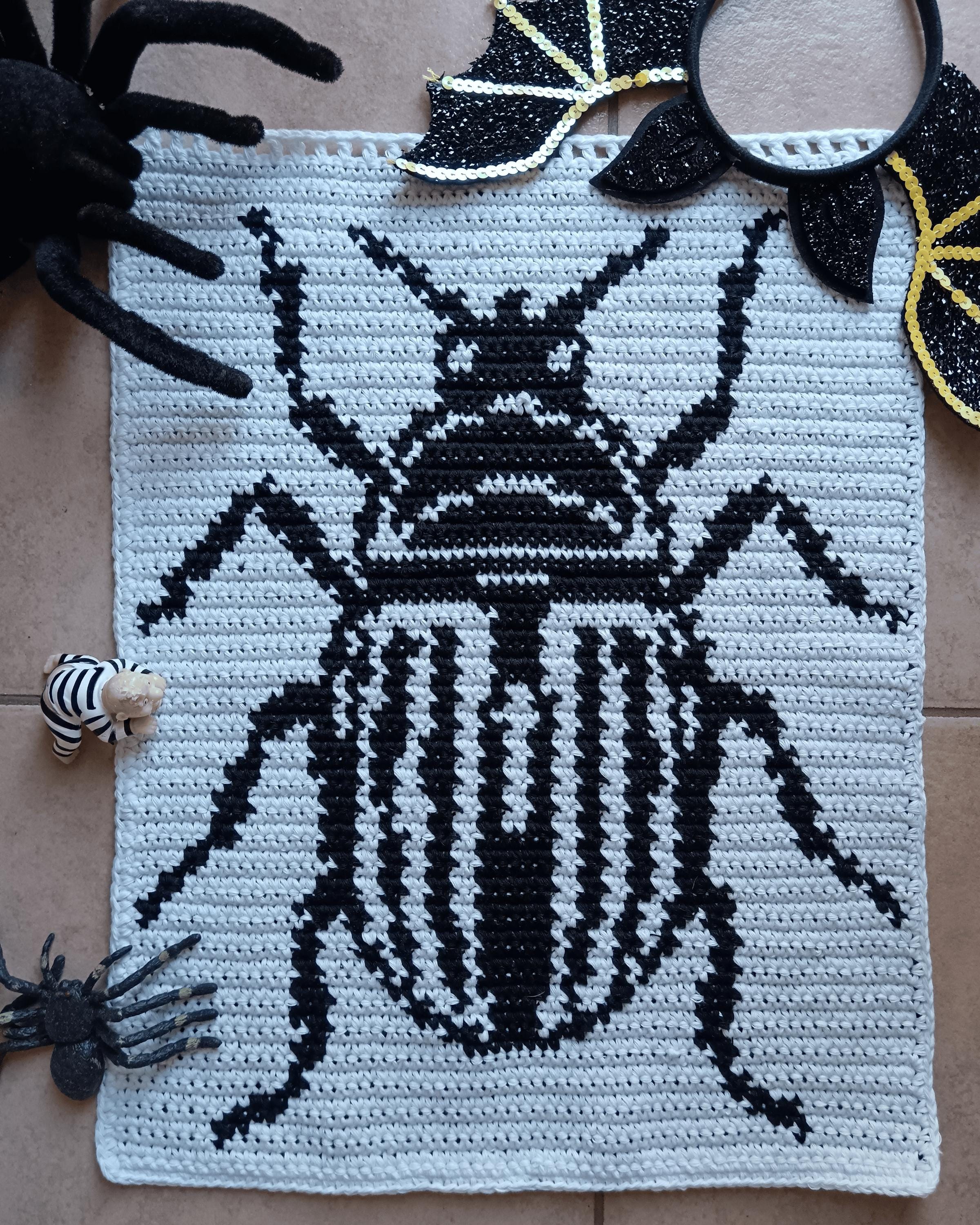 32 Potato Crochet Patterns: Spud Amigurumi, Desk Buddies, Play Food, and Clever Gag Gifts 2 Crochet Pattern Colorado Potato Beetle Wall Hanging