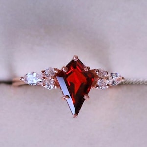 Kite Cut Red Garnet Ring, Rose Gold Ring, Christmas Ring, Wedding Engagement  Ring, Solitaire Ring, Art Deco Ring, Promise Ring, RN042