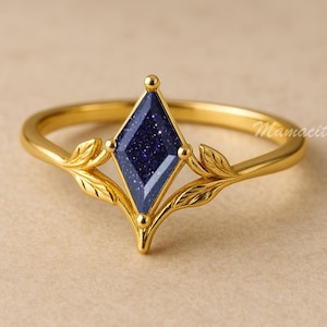 Kite Shaped Blue Sandstone Ring, Nature Inspired Dainty Statement Ring, Vintage Art Deco Ring, Gift For Her, 18k Gold Sandstone Ring RN518