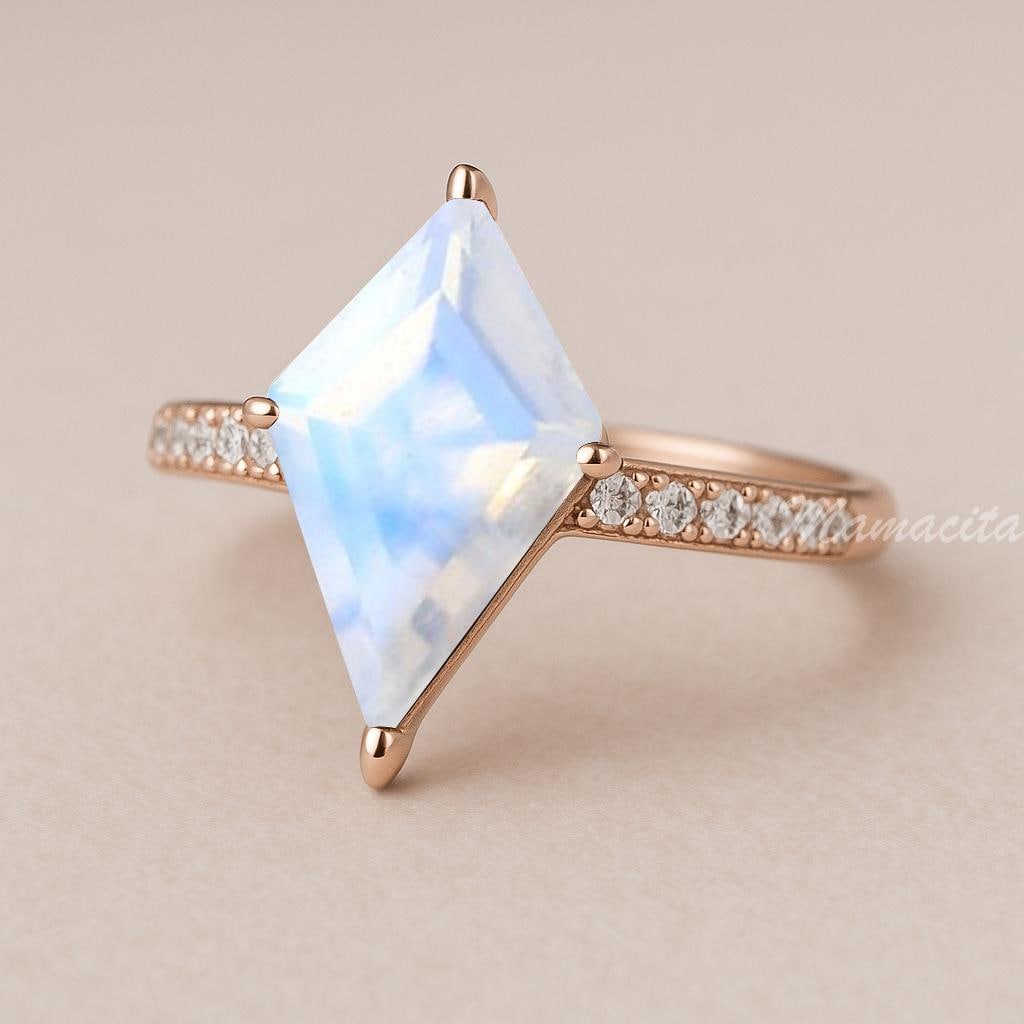 Band Princess Cut Moonstone Moonstone Kite Cut Ring, Wedding Engagement  Ring, Rose Gold