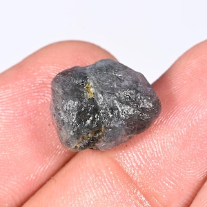 Dazzling Top Quality Natural Kornerupine Rough Shape Loose Gemstone For Making Jewelry 11.30 Ct