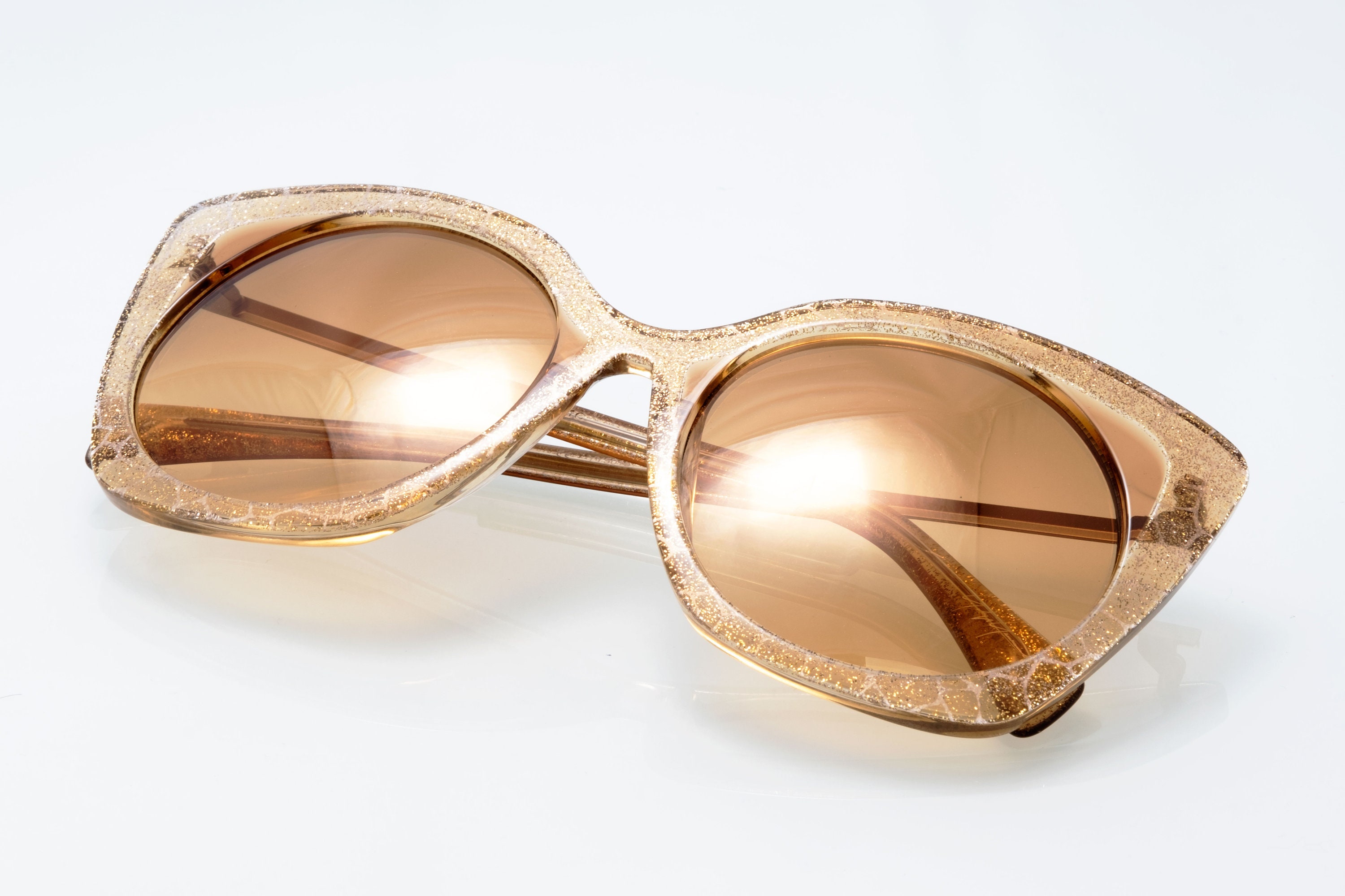 Yohji Yamamoto YY5018 Vintage Sunglasses Square Cat Eye Glitter Gold Gradient Yohji Yamamoto YY5018, Vintage Sunglasses, Square Cat Eye  main image 2
