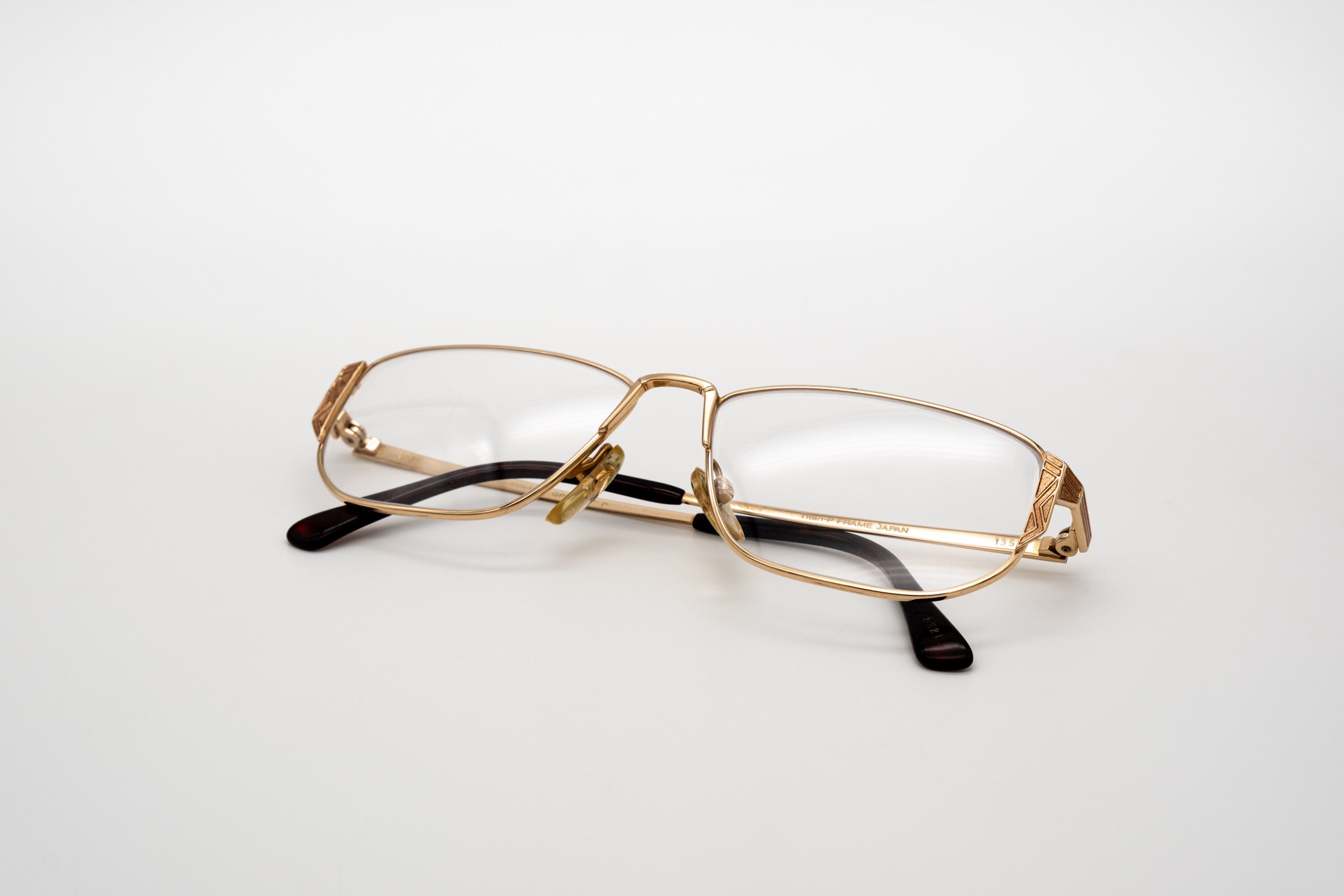 Hoya Collection Vintage Eyeglasses, Gold, Titanium-p, Aviator