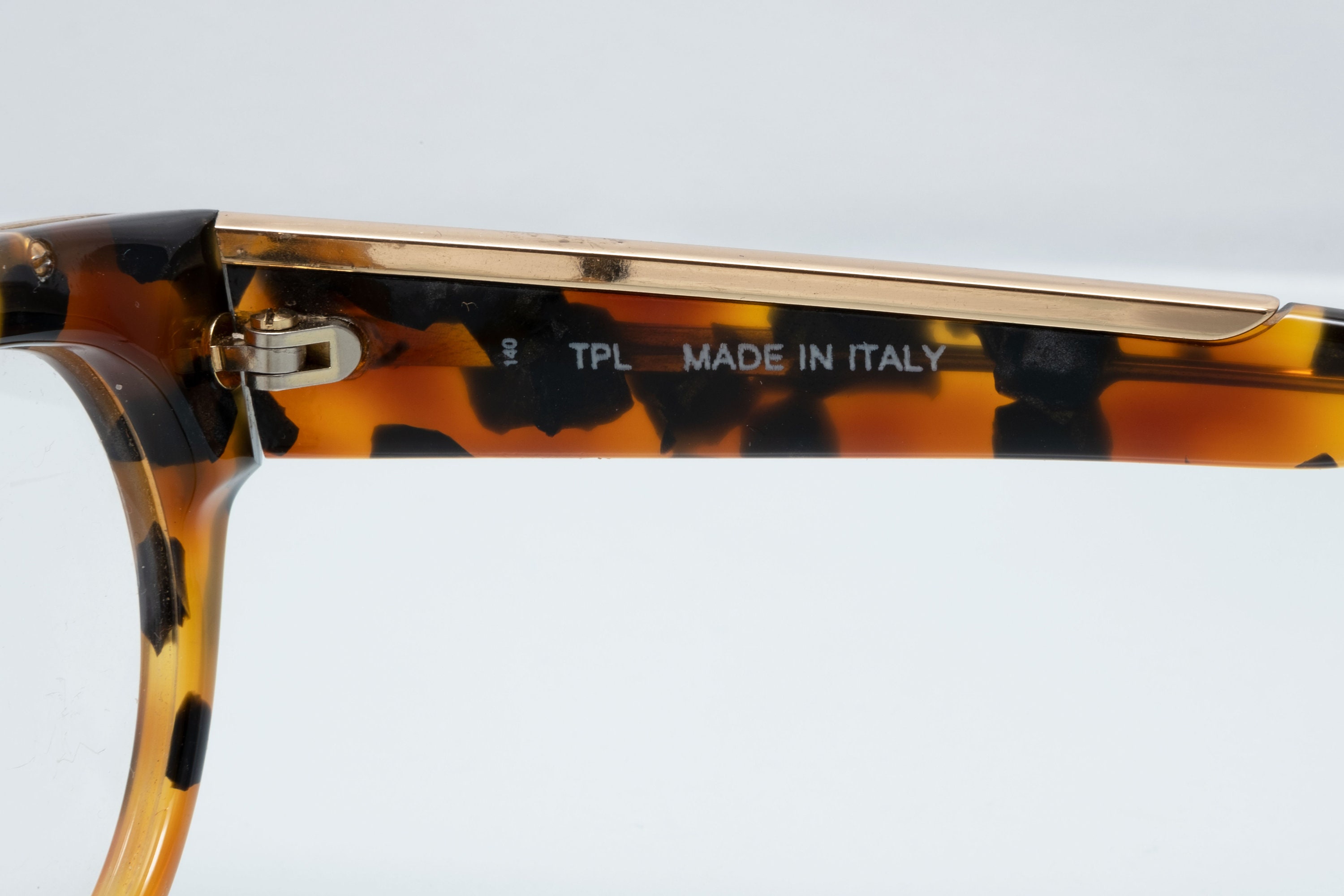 Vintage Trussardi TPL 118/N Snake Print Frame Sunglasses - Made in Italy Authentic Vintage Trussardi Sunglass TR 12849 DB Ladies  main image 4