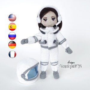 Crochet Pattern Amigurumi Doll in a suit of an astronaut, Astronaut in space PDF, Instant Download tutorial