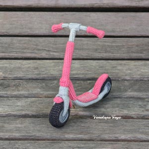 Crochet Pattern Scooter for Doll, crochet accessories for doll tutorial