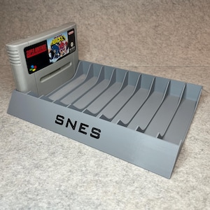 Nintendo SNES のゲームカートリッジ 10 個用スタンド ホルダー - カスタム テキスト、任意の色!