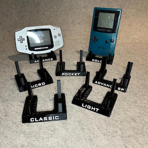 7x display stand for Nintendo Gameboy consoles