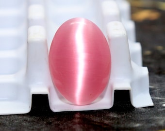 SriLankan Cats Eye 8.75Cts Cabochon Natural Pink Cats Eye Gemstone  Best For Ring Pendant Locket And Making Beautiful Astrological Jewelry