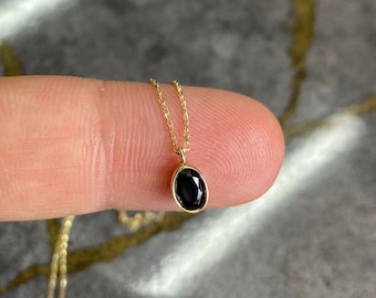 18K Solid Gold Natural Black Agate Necklace, Chain Black Onyx Jewelry, Dainty Gold Jewelry, Black Agate Pendant, Oval Onyx Choker Necklace