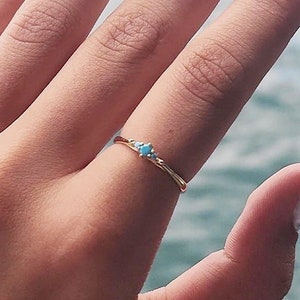 14K Solid Gold Turquoise Arizona Ring, Three Stone Wedding Ring, Turquoise Stackable Ring, Womens Elegant Jewelry, Anniversary Silver Rings