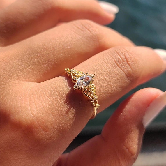 Proposal gold ring deals