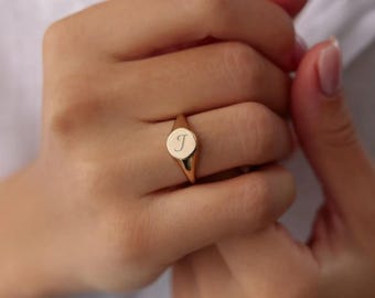 Pinky Signet Rings for Women, Personalized 14K Solid Gold, Gold Pinky Ring, Engraved Signet Ring, Custom Thumb Ring, Monogram Silver Jewelry