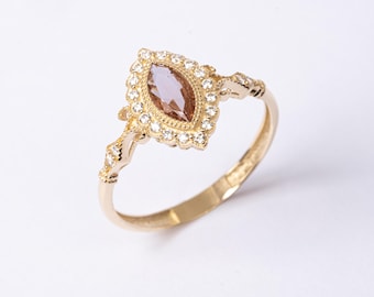 Anillo de zultanita marquesa en oro de 14 quilates: piedra preciosa que cambia de color, estilo vintage