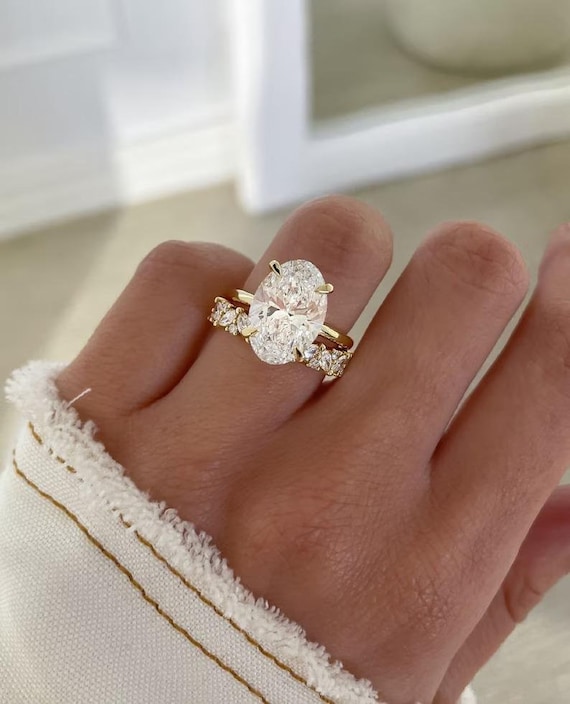 3CT Oval Cut Moissanite Engagement Ring Set Hidden Halo Wedding Ring Set 14K Solid Gold Bridal Ring Set Vintage Marquise Cut Matching Band