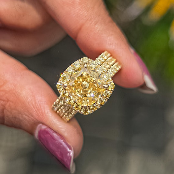 Cushion Cut 2 CT Yellow Moissanite Diamond Ring Set Silver Wedding Ring Promise ring with Two Band Cushion Engagement Ring Anniversary Gifts