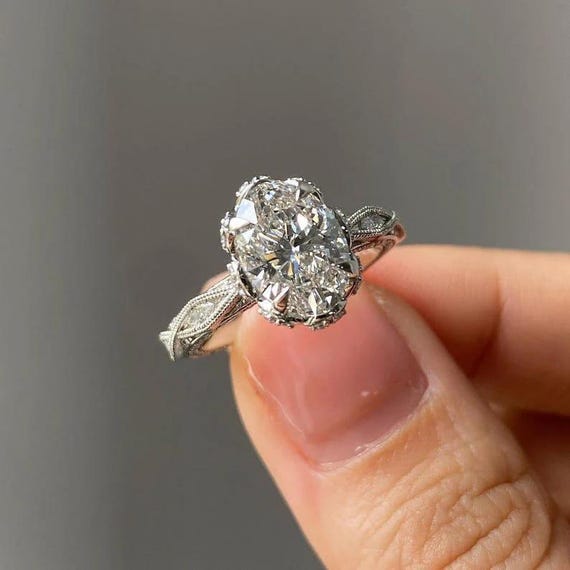 2.5 CT Art Deco Oval Moissanite Engagement Ring Unique Designer Wedding Ring 14K Solid Gold Promise Ring Anniversary Gift Vintage Ring