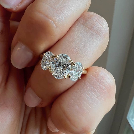 3 Stone Oval Cut Moissanite Engagement Ring | 18K Yellow Gold Trilogy Ring | Oval Cut Solitaire Wedding Band | Anniversary Gift for Her