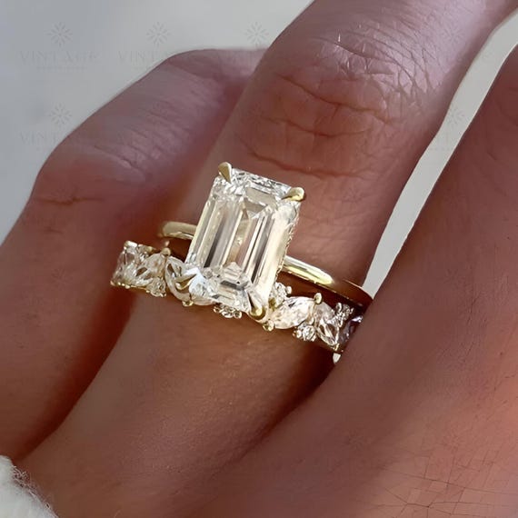 4CT Emerald Moissanite Bridal Ring Set Emerald Cut Solitaire 14K Solid Gold Promise Ring Set Eternity Vintage Band Wedding Proposal Ring Set