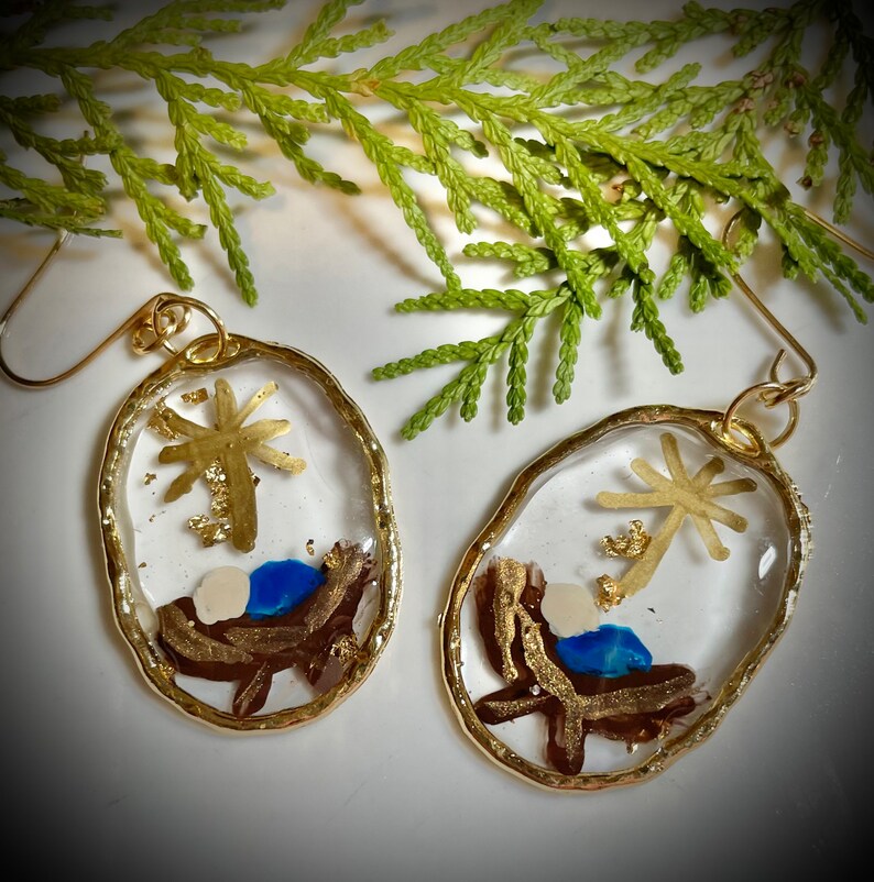 Baby Jesus Manger Drop Dangle Earrings/religious Earring/religious Gift
