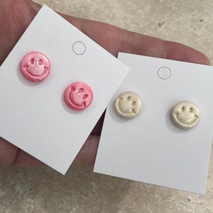 Smiley earrings/cute smiley face earrings/smiley face studs/happy face earrings/minimalist jewelry/dainty earrings/lightweight!everyday wear