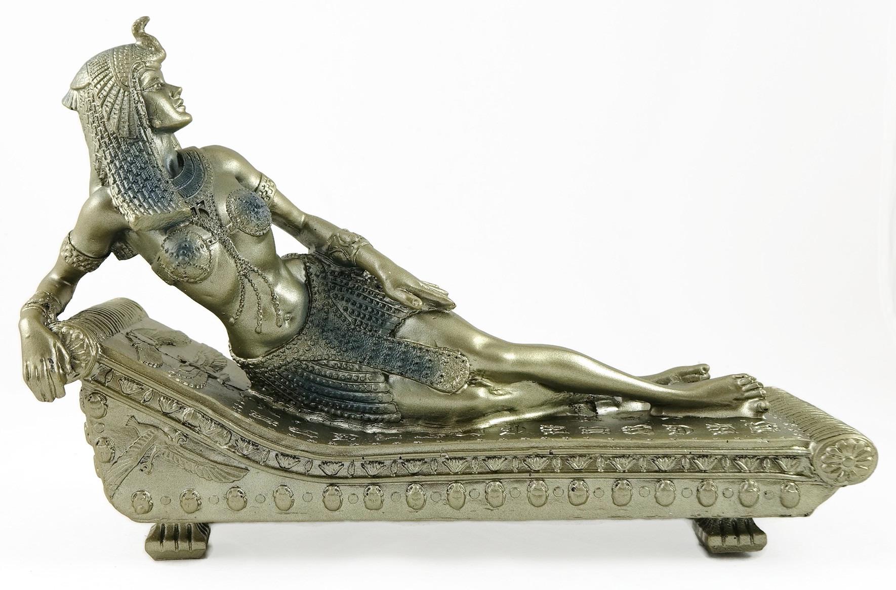 クレオパトラ像：ブロンズ仕上げのエジプト女王の置物 - Etsy 日本