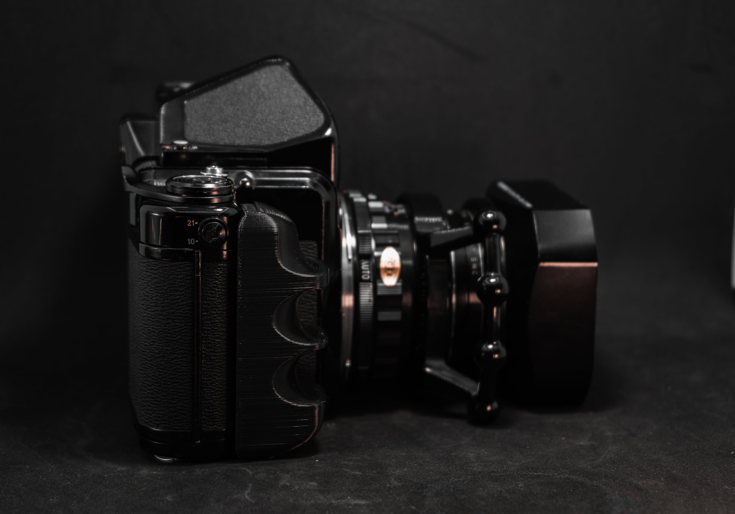 Pentax 67 (6x7) Ergonomic Hand Grip - Etsy