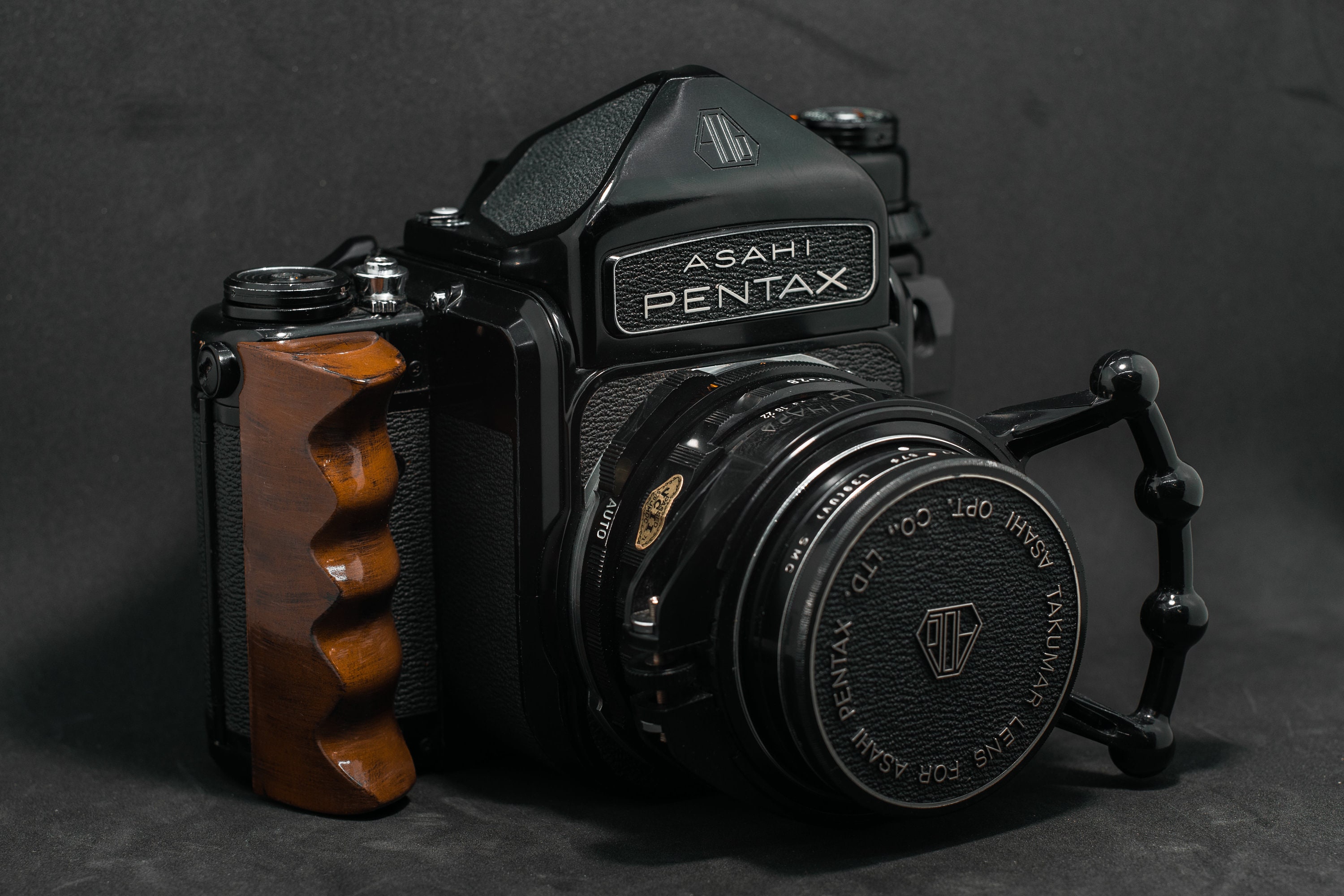 Pentax67 grip / ペンタックス67 Wood Camera Hand Grip For Pentax 67 6X7 6*7 Left and Right