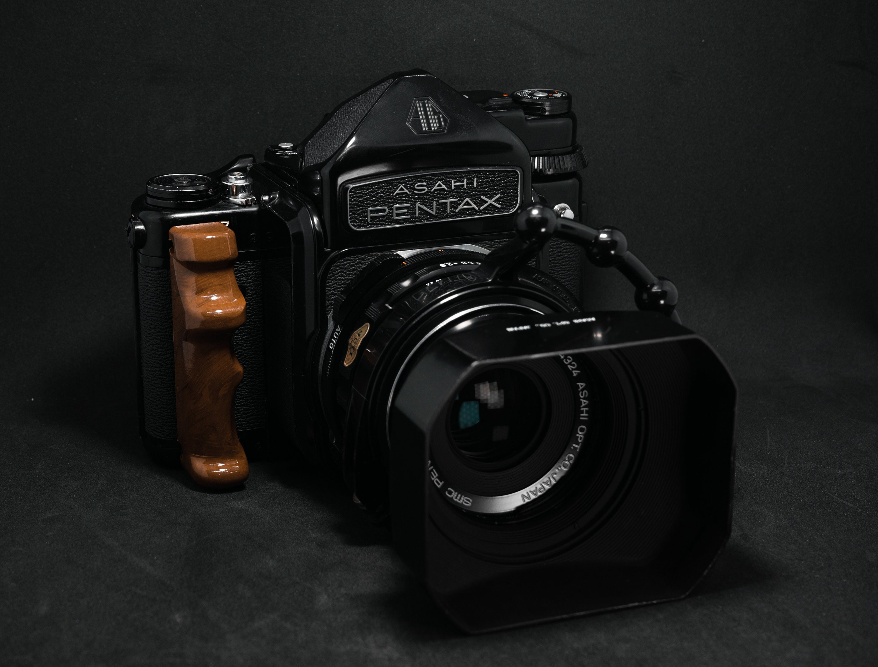 Pentax 67 Hand Grip: Resin, Hand-painted Wood Finish - Etsy